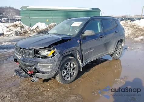 2018 Jeep Compass Trailhawk 4X4 from USA, damaged, VIN 3C4NJDDB5JT270867